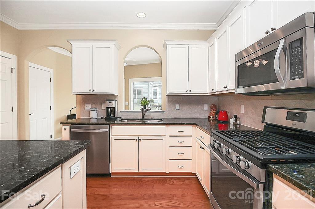 7935 Tigers Paw Road Huntersville, NC 28078 - Photo 8 of 17 Gallery Image 8