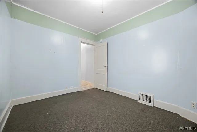 $109,900 | 221 Newfield Street, Buffalo, NY 14207