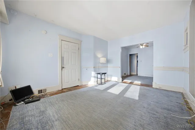 $109,900 | 221 Newfield Street, Buffalo, NY 14207