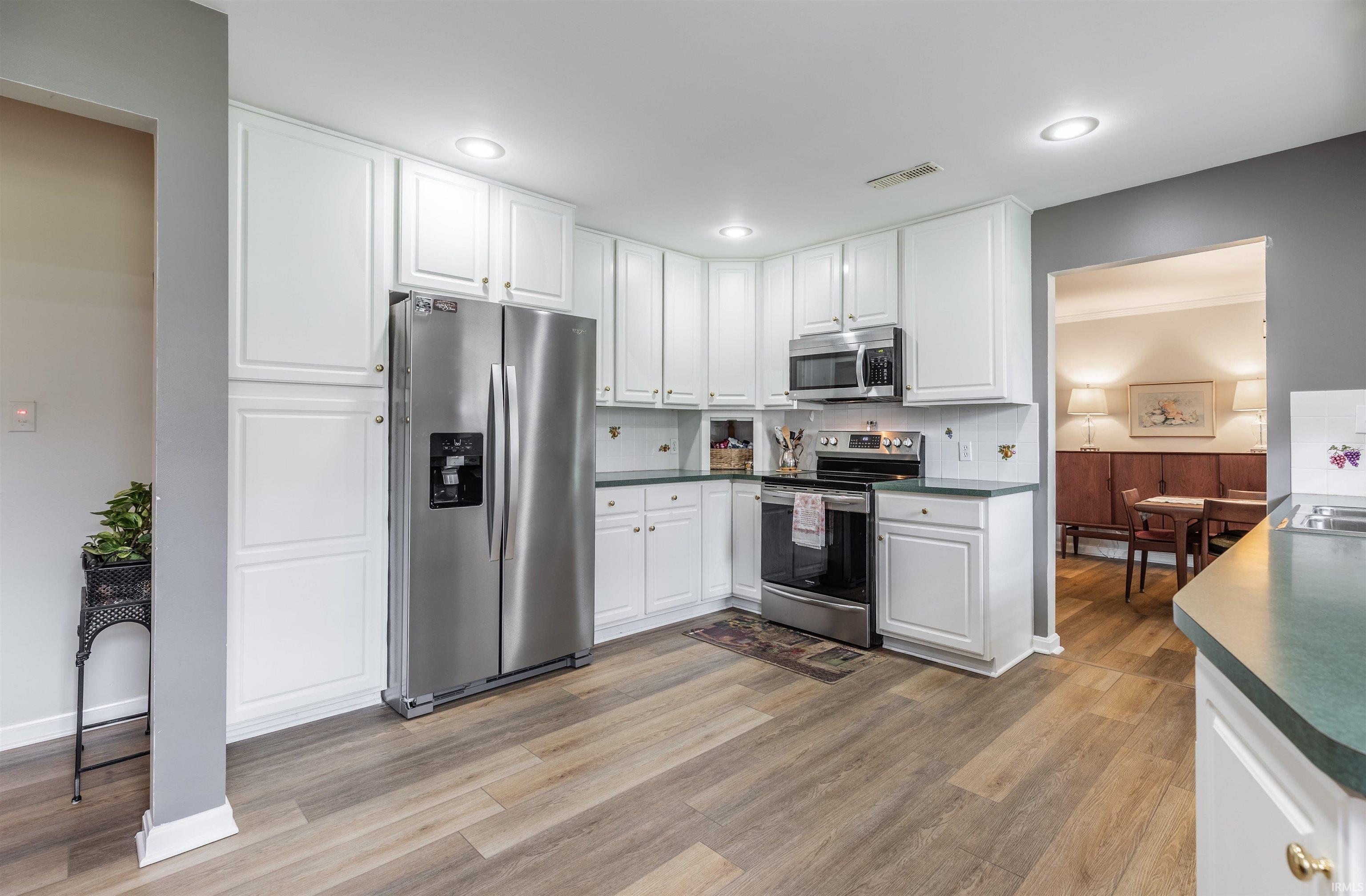 1551 Greenfield Road Evansville, IN 47715 - Photo 13 of 34