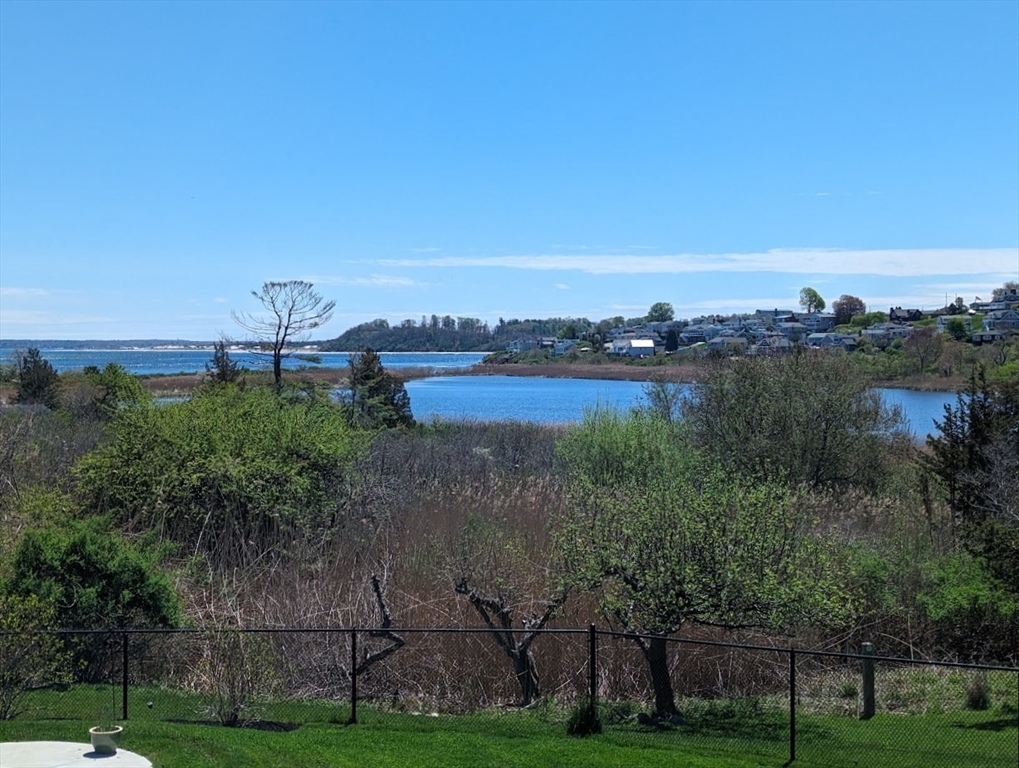 24 Clark Road Ipswich, MA 01938 - Photo 4 of 42