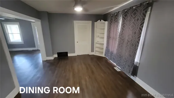 $286,000 | 501 South Oak Street, Versailles, MO 65084