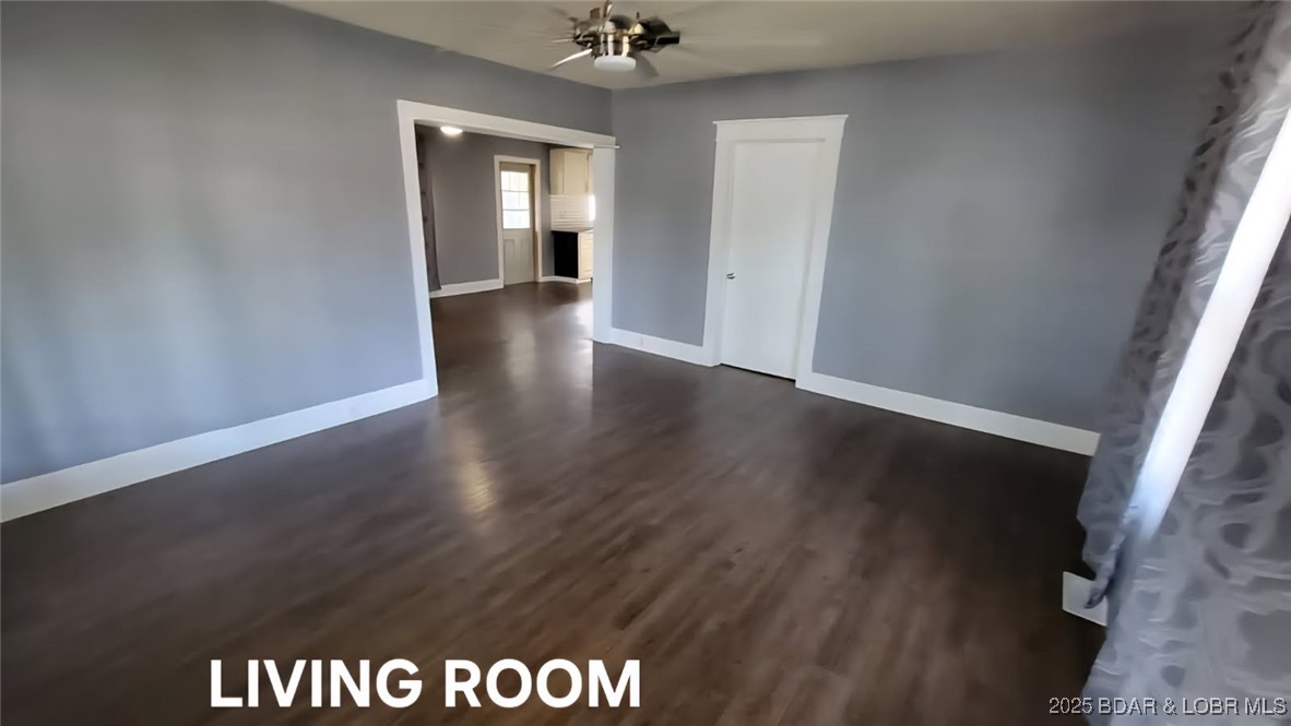 501 South Oak Street Versailles, MO 65084 - Photo 20 of 52