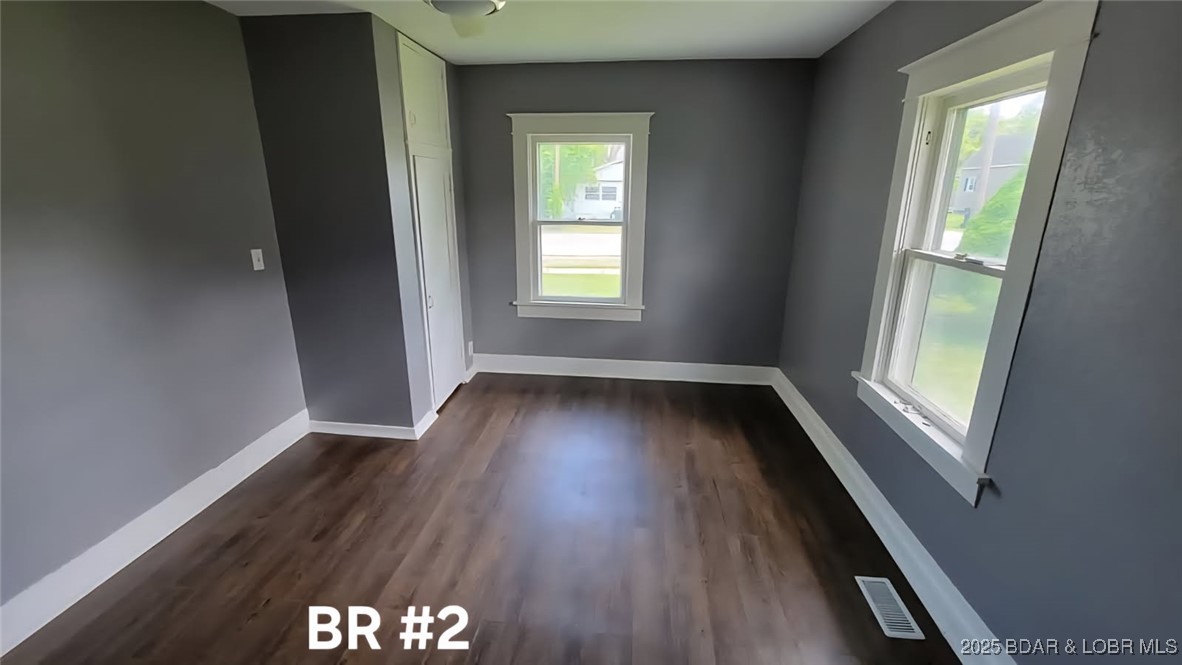 501 South Oak Street Versailles, MO 65084 - Photo 24 of 52