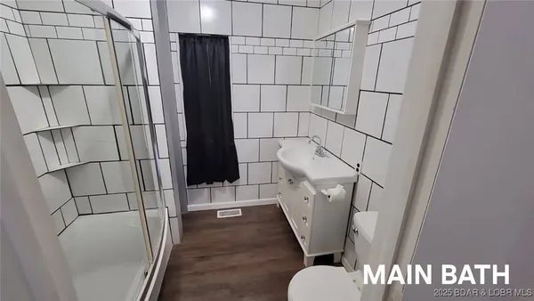 $286,000 | 501 South Oak Street, Versailles, MO 65084