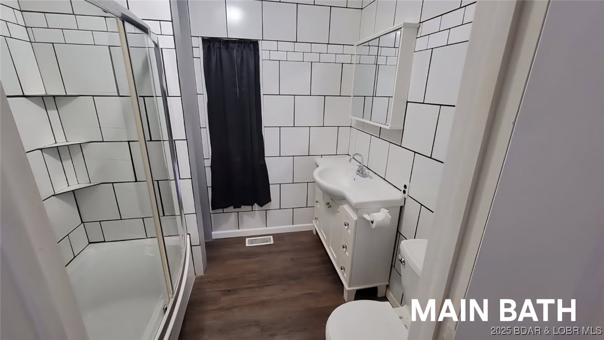 501 South Oak Street Versailles, MO 65084 - Photo 30 of 52