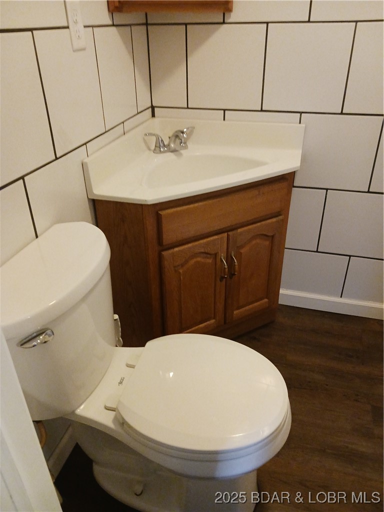 501 South Oak Street Versailles, MO 65084 - Photo 35 of 52