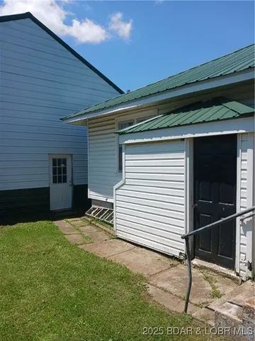 $292,500 | 501 South Oak Street, Versailles, MO 65084