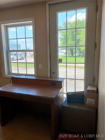 $286,000 | 501 South Oak Street, Versailles, MO 65084