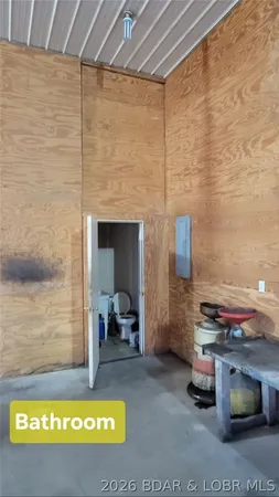 $286,000 | 501 South Oak Street, Versailles, MO 65084