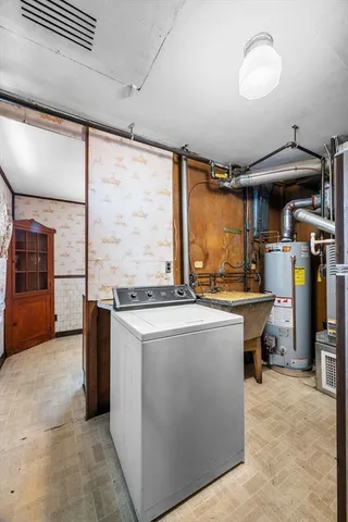 $460,000 | 112 Hadley Street, Malden, MA 02148