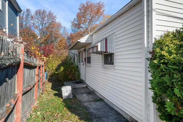 $460,000 | 112 Hadley Street, Malden, MA 02148