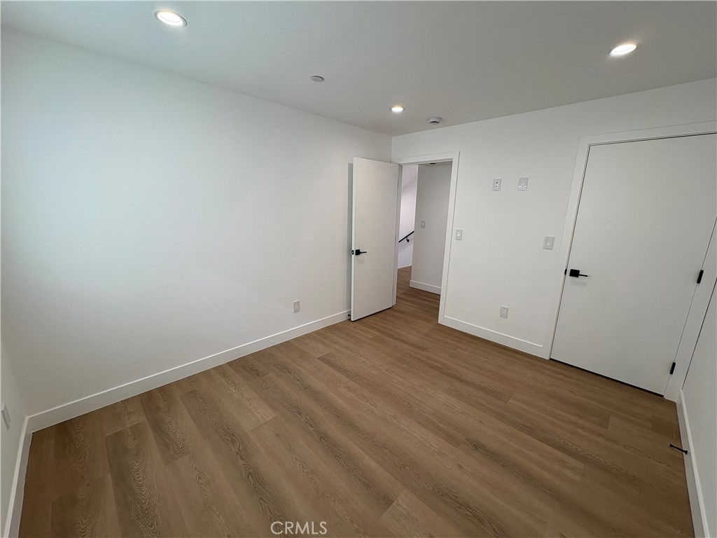 14165 Calvert Street Van Nuys, CA 91401 - Photo 11 of 21 a view of an empty room