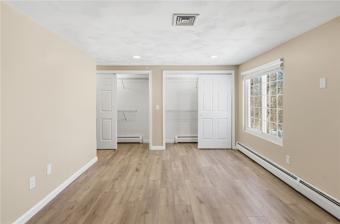 33 Eagle Run Warwick, RI 02818 - Photo 25 of 40