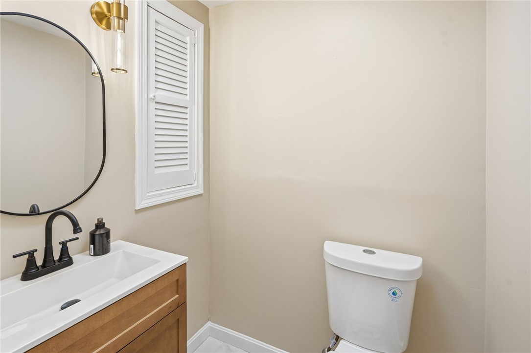 33 Eagle Run Warwick, RI 02818 - Photo 32 of 40 First level half bath