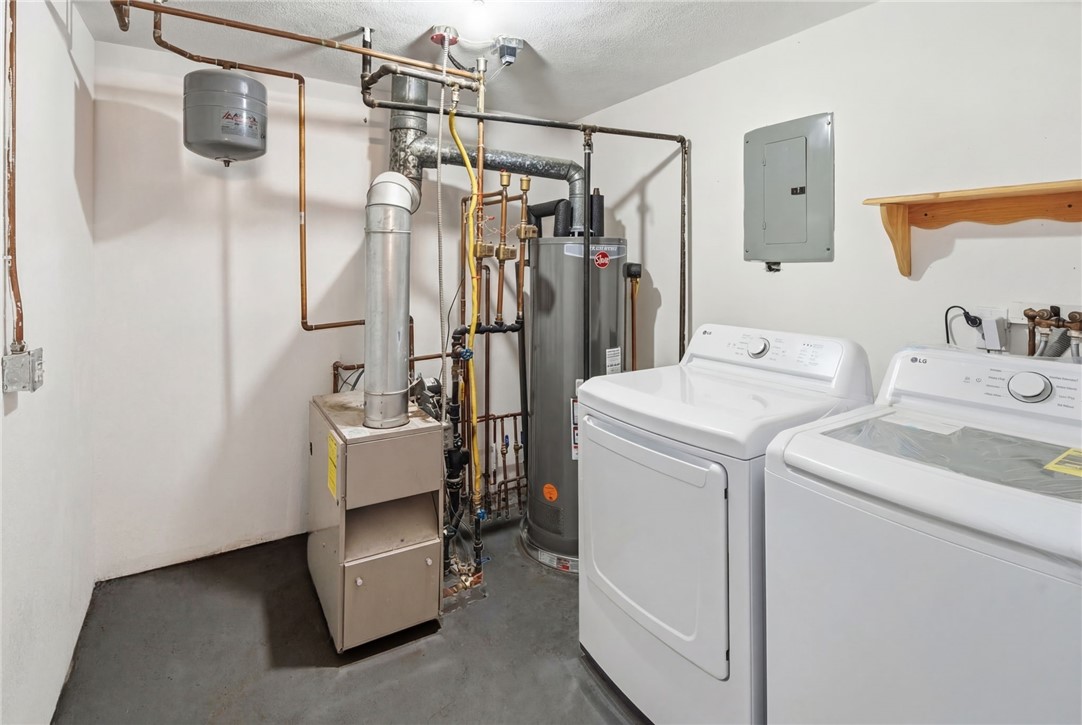 33 Eagle Run Warwick, RI 02818 - Photo 34 of 40 Utility room with new water heater