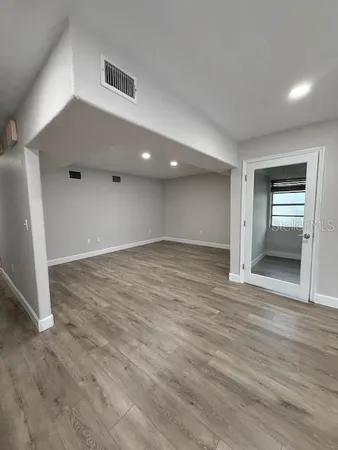 $2,000 | 4022 Land O' Lakes Boulevard, Unit 101, Land O' Lakes, FL 34639