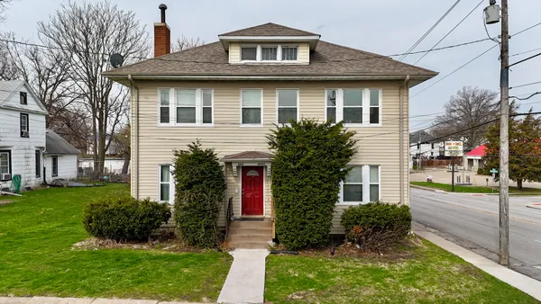 $325,000 | 1818 Esplanade Avenue, Davenport, IA 52803