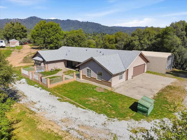 $599,000 | 44908 Highway 49, Ahwahnee, CA 93601