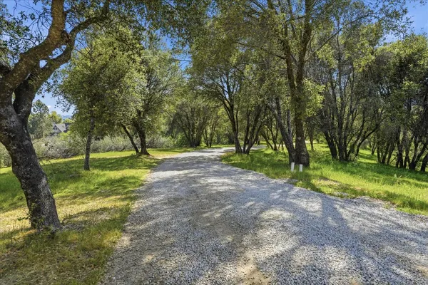 $599,000 | 44908 Highway 49, Ahwahnee, CA 93601