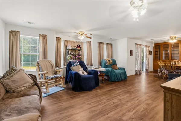 $599,000 | 44908 Highway 49, Ahwahnee, CA 93601