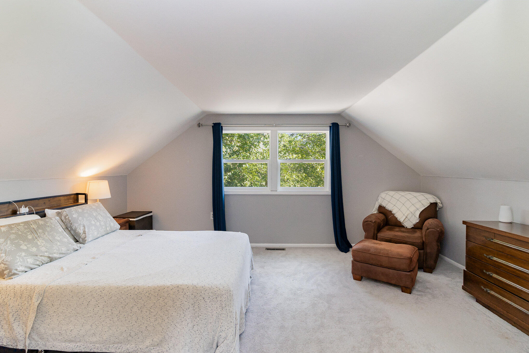 4203 John Street Valparaiso, IN 46383 - Photo 12 of 41 2038x1360