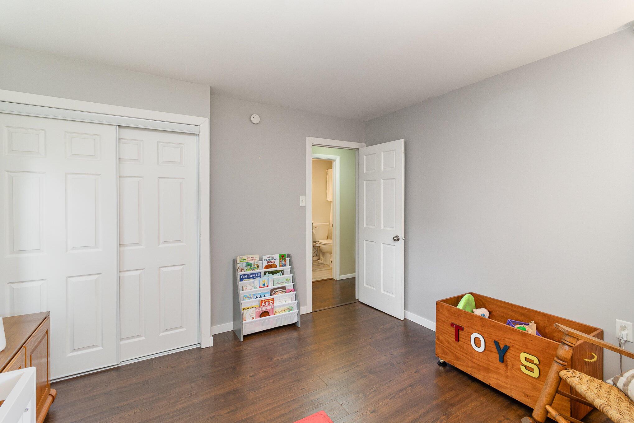 4203 John Street Valparaiso, IN 46383 - Photo 17 of 41 2038x1360