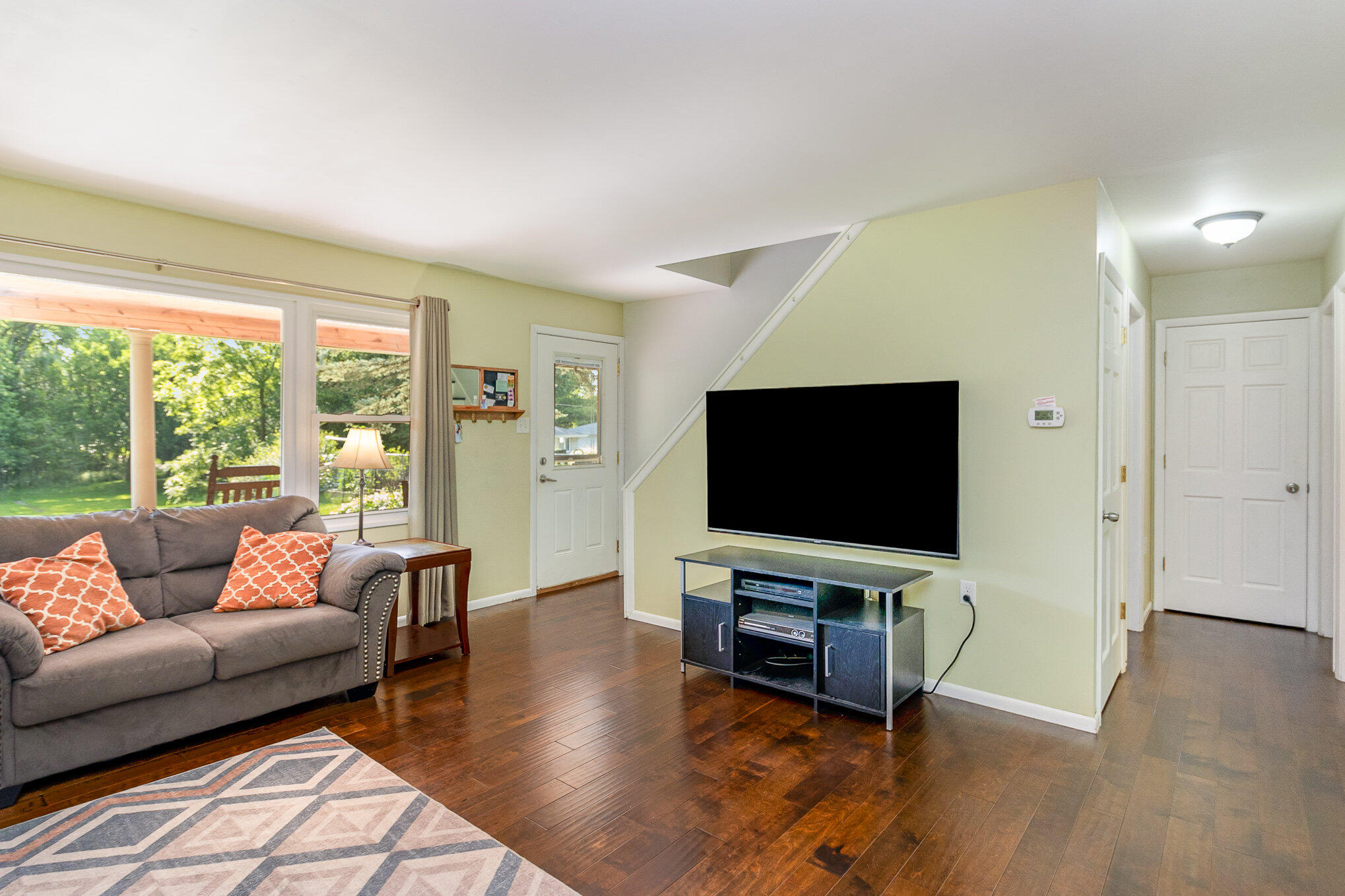 4203 John Street Valparaiso, IN 46383 - Photo 6 of 41 2038x1359