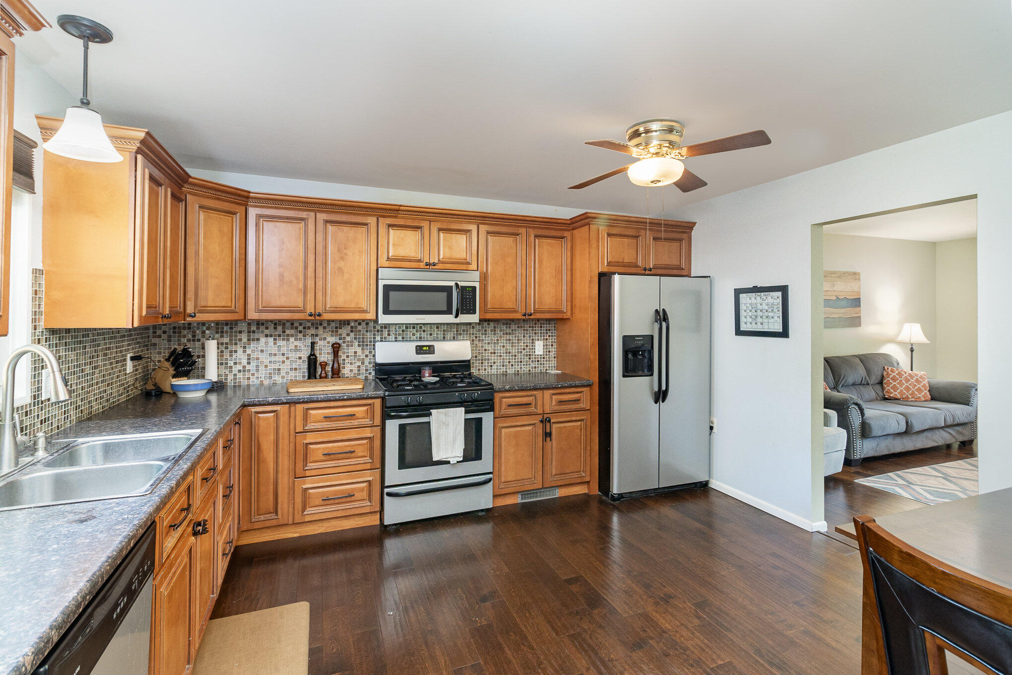 4203 John Street Valparaiso, IN 46383 - Photo 10 of 41 2038x1360