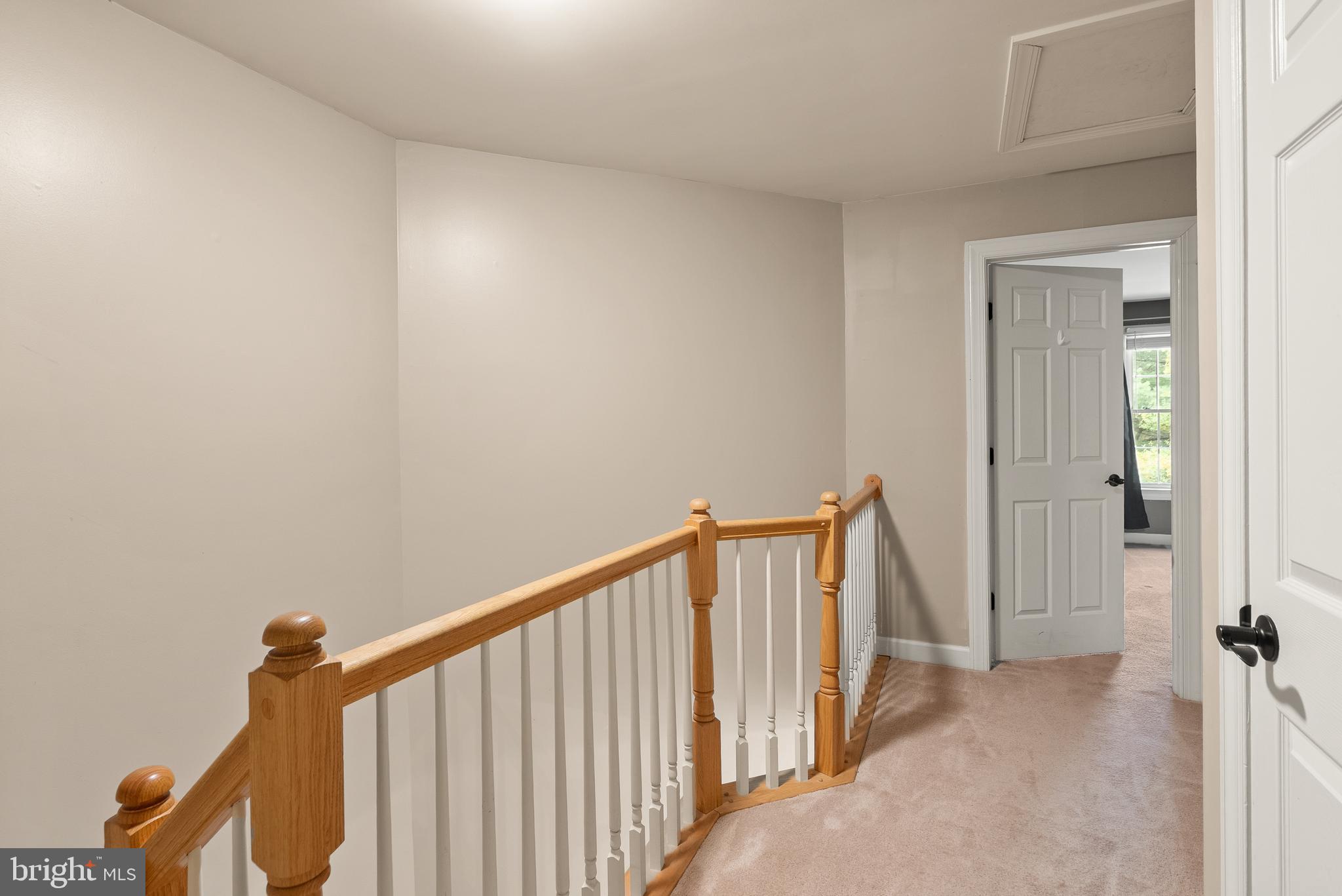 3601 Ransom Place Alexandria, VA 22306 - Photo 28 of 60 a view of a hallway with closet