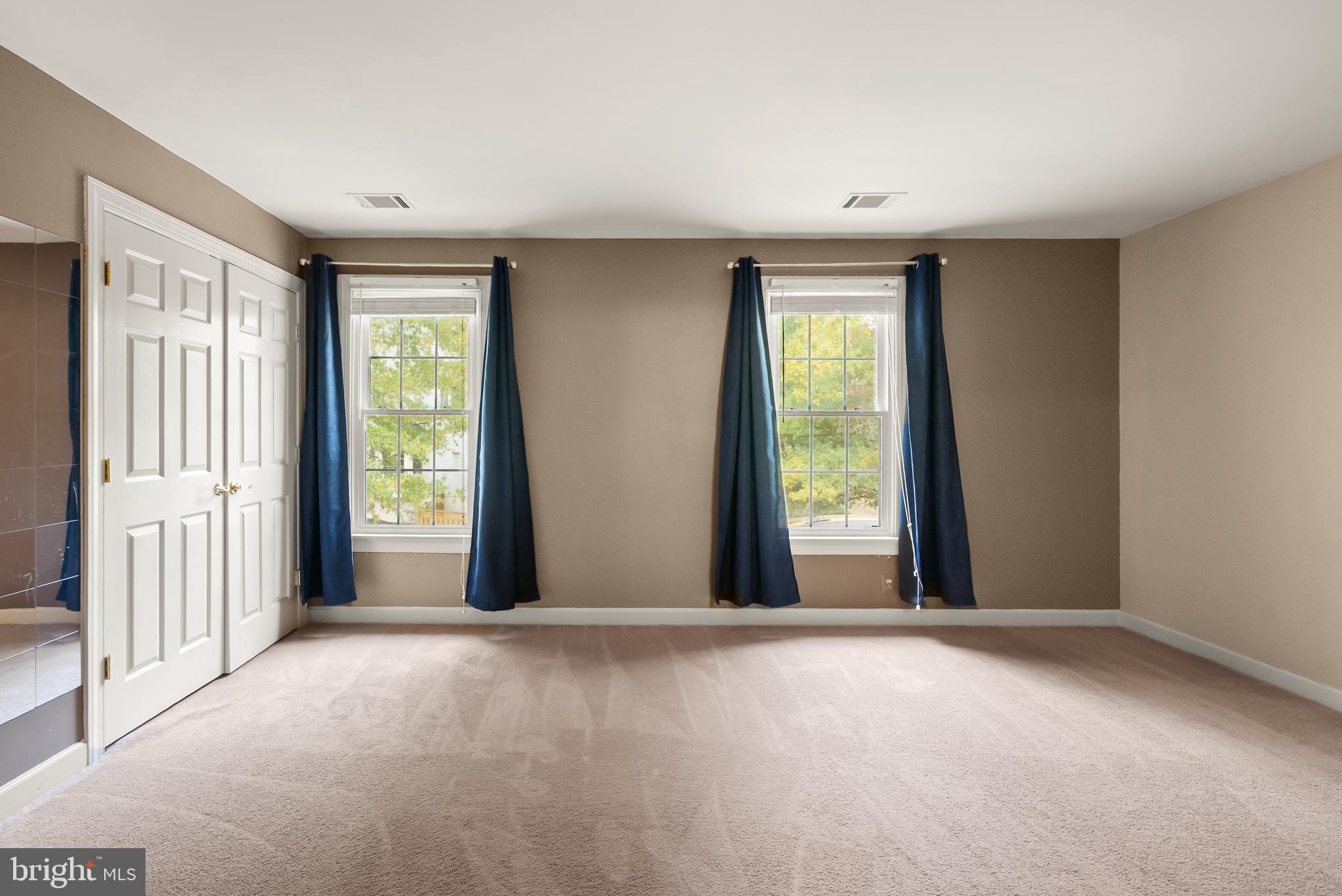 3601 Ransom Place Alexandria, VA 22306 - Photo 39 of 60 a view of an empty room with a window