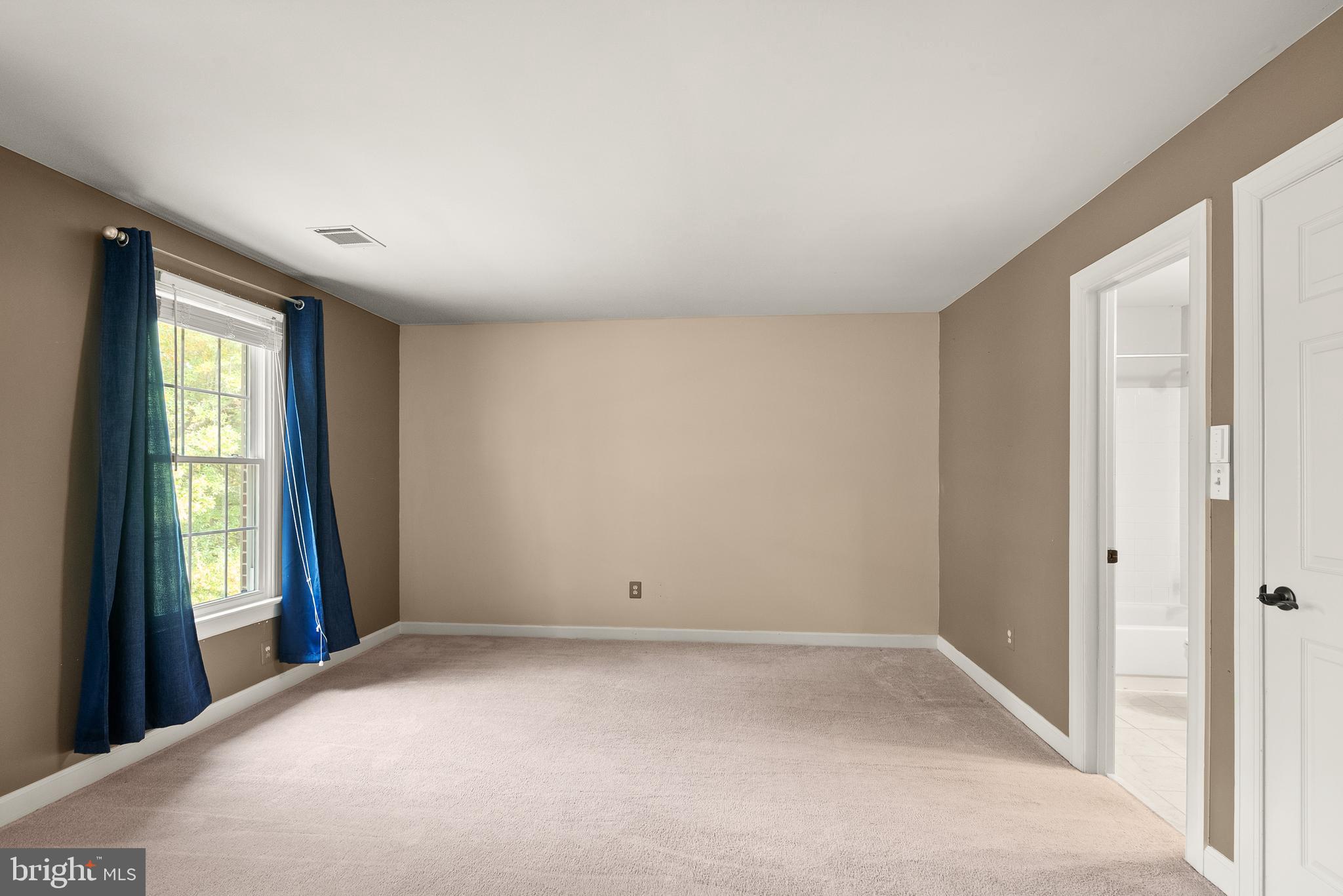 3601 Ransom Place Alexandria, VA 22306 - Photo 40 of 60 a view of room with window