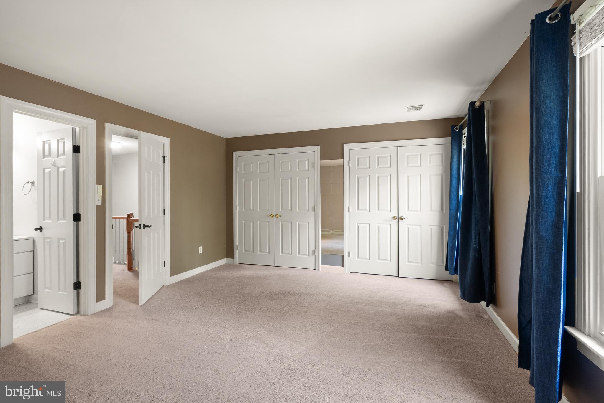3601 Ransom Place Alexandria, VA 22306 - Photo 42 of 60 a view of a livingroom with an empty space and a window