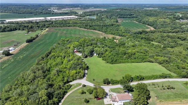 $2,877,000 | 21708 East Eureka Road, Independence, MO 64057