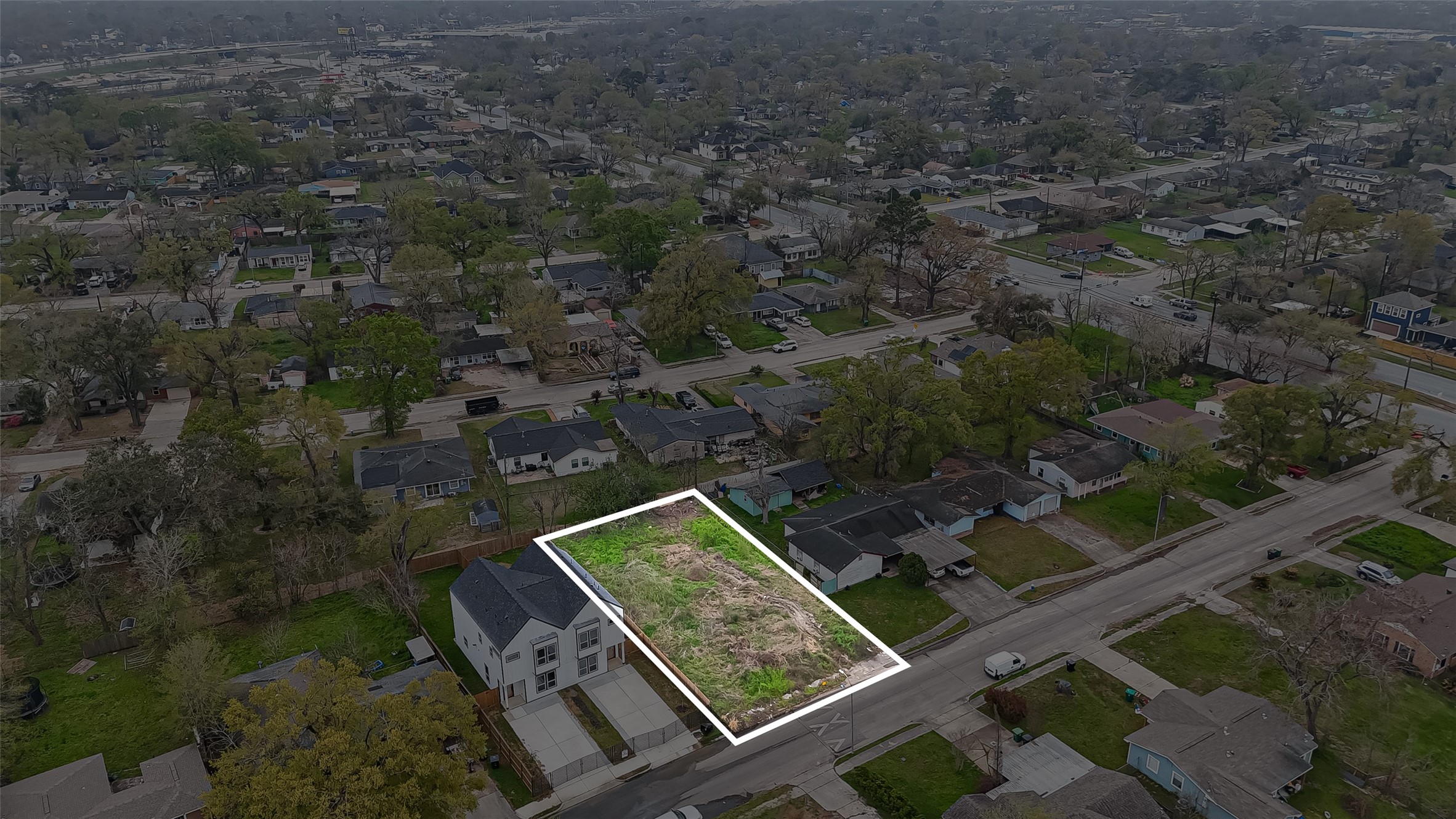 5224 Dewberry Street Houston, TX 77021 - Photo 6 of 9 a view of balcony with wooden floor