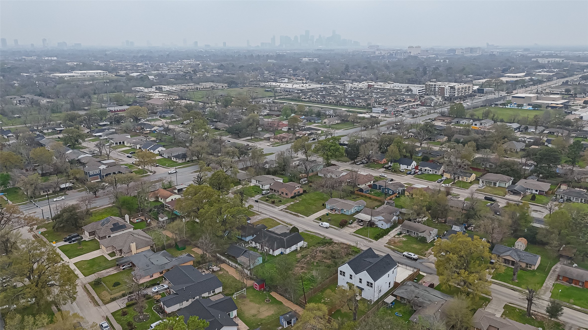 5224 Dewberry Street Houston, TX 77021 - Photo 7 of 9 an aerial view of multiple house