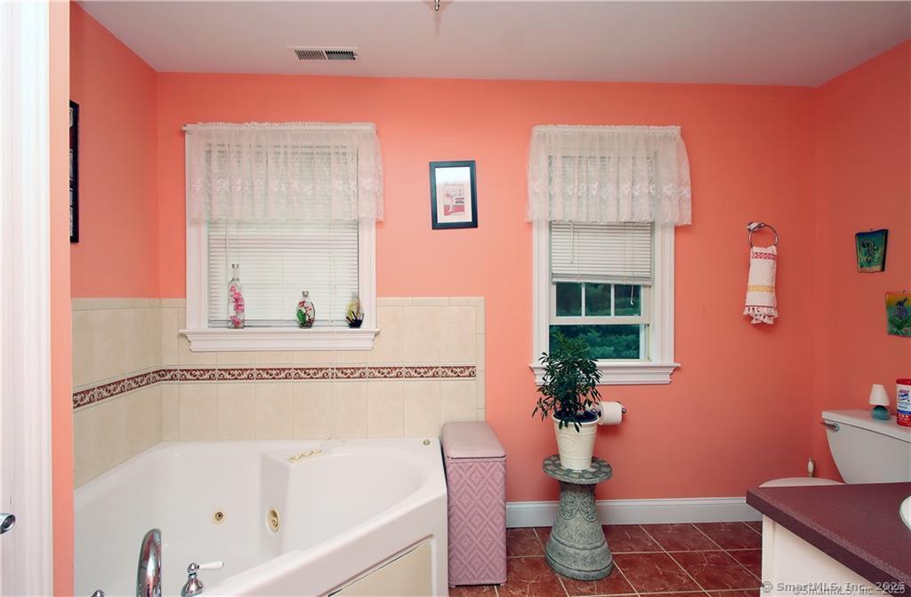 109 Davis Road Seymour, CT 06483 - Photo 15 of 33