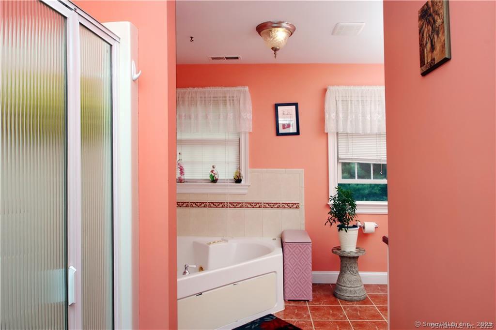 109 Davis Road Seymour, CT 06483 - Photo 16 of 33