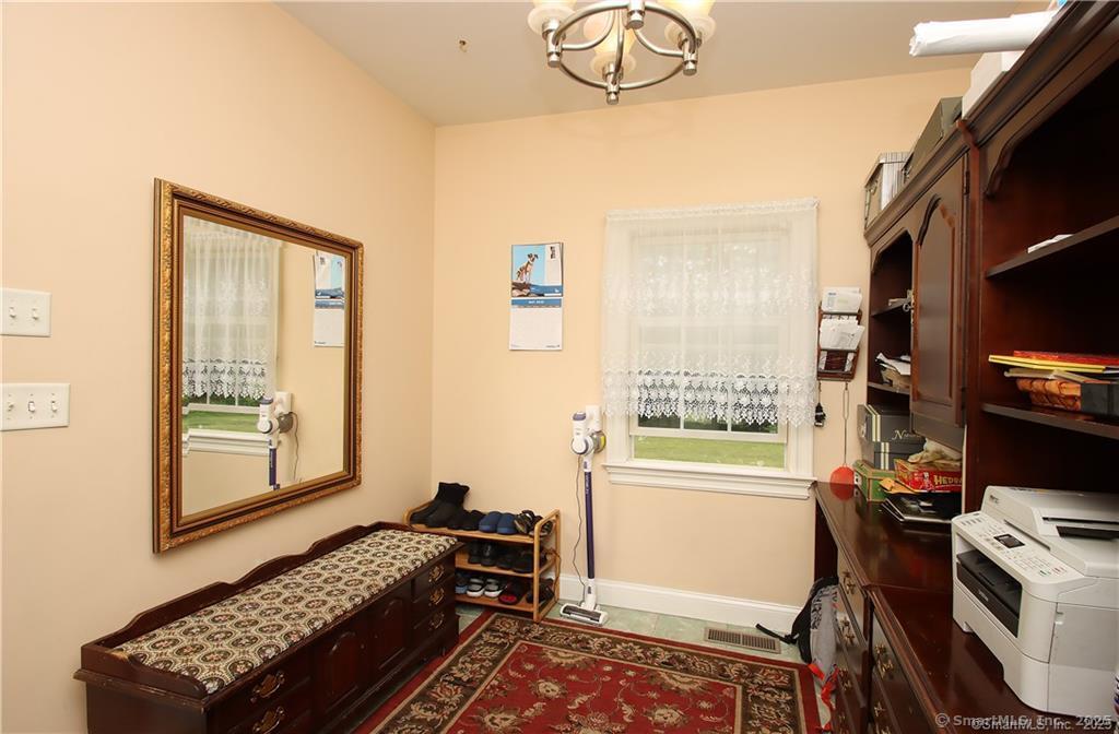 109 Davis Road Seymour, CT 06483 - Photo 20 of 33