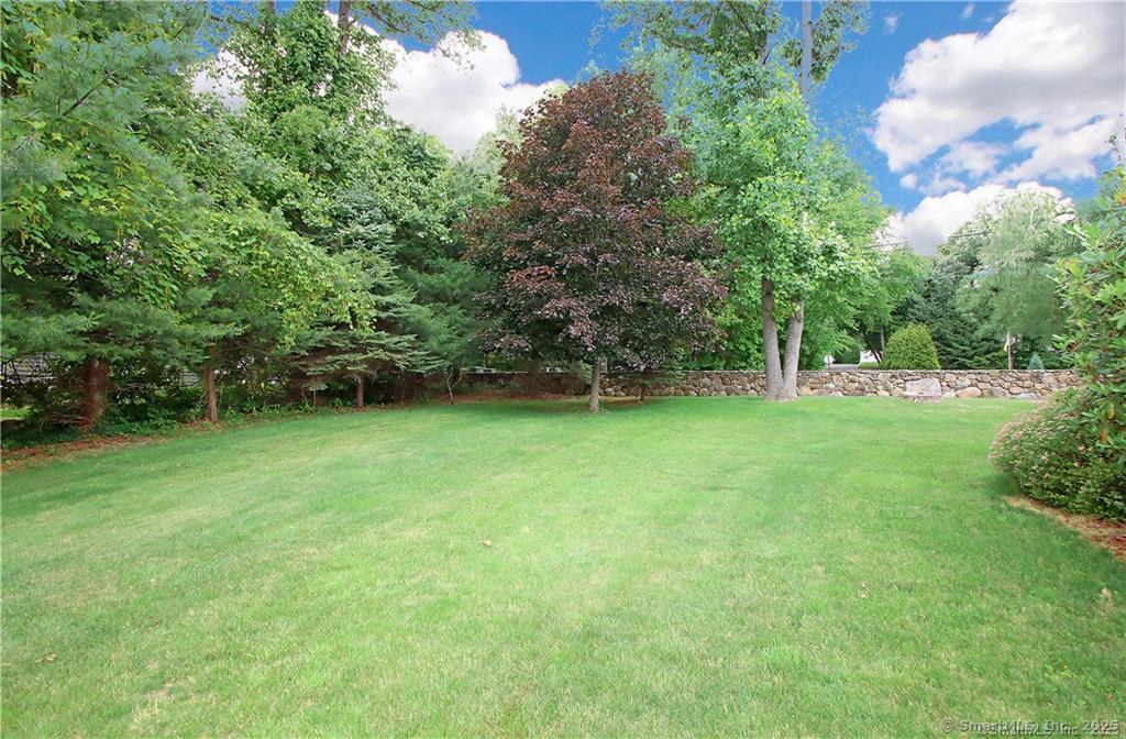 109 Davis Road Seymour, CT 06483 - Photo 21 of 33