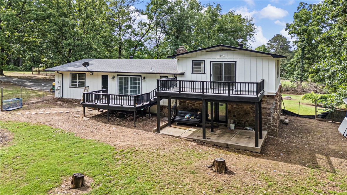 1878 Paradise Acres Road Russellville, AR 72802 - Photo 12 of 53 Gallery Image 12