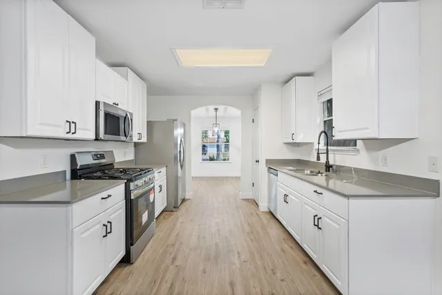 $322,000 | 617 Barbara Way, Bastrop, TX 78602