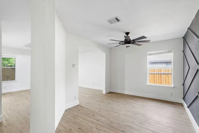 $322,000 | 617 Barbara Way, Bastrop, TX 78602