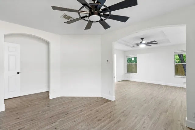 $322,000 | 617 Barbara Way, Bastrop, TX 78602