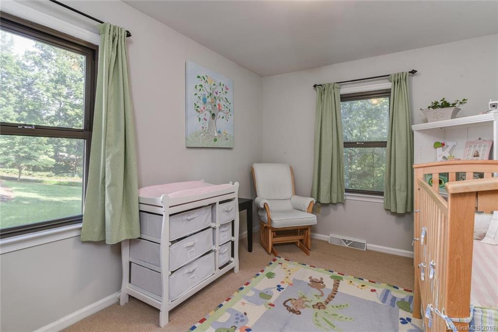 78 Lovers Loop Road Asheville, NC 28803 - Photo 15 of 24 Gallery Image 15