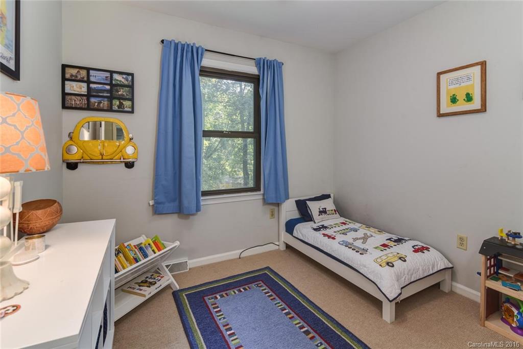 78 Lovers Loop Road Asheville, NC 28803 - Photo 16 of 24 Gallery Image 16