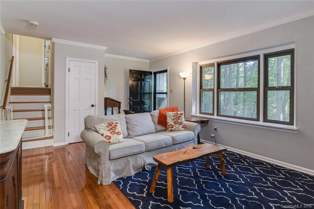78 Lovers Loop Road Asheville, NC 28803 - Photo 5 of 24 Gallery Image 5