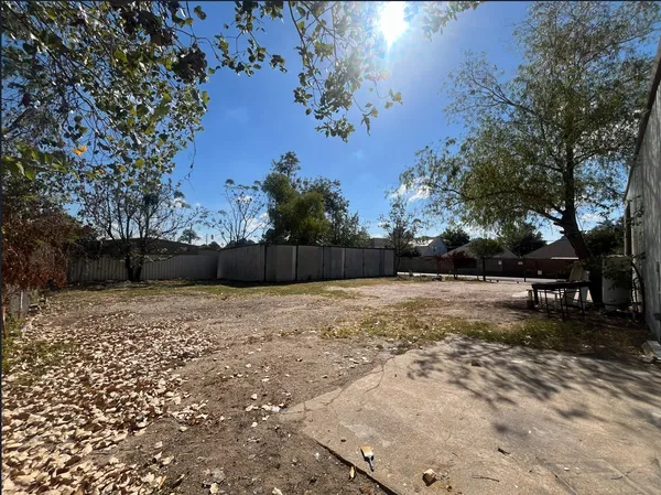 $3,750 | 12926 Emmett Road, Houston, TX 77041