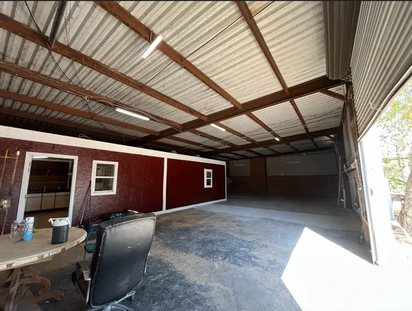 $3,750 | 12926 Emmett Road, Houston, TX 77041