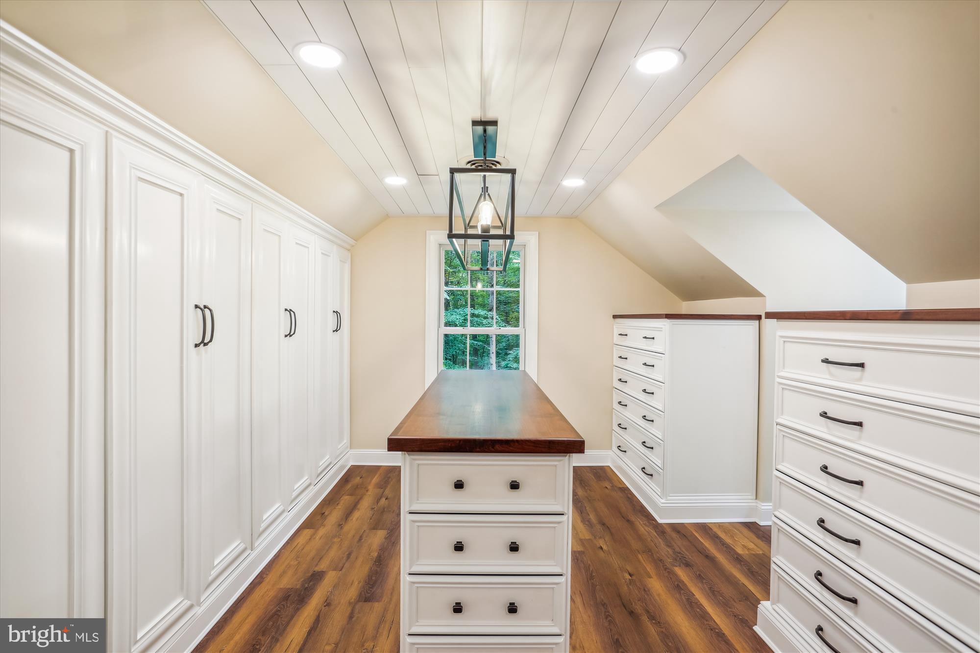 1766 Michael Road Myersville, MD 21773 - Photo 53 of 92 Walk In Closet